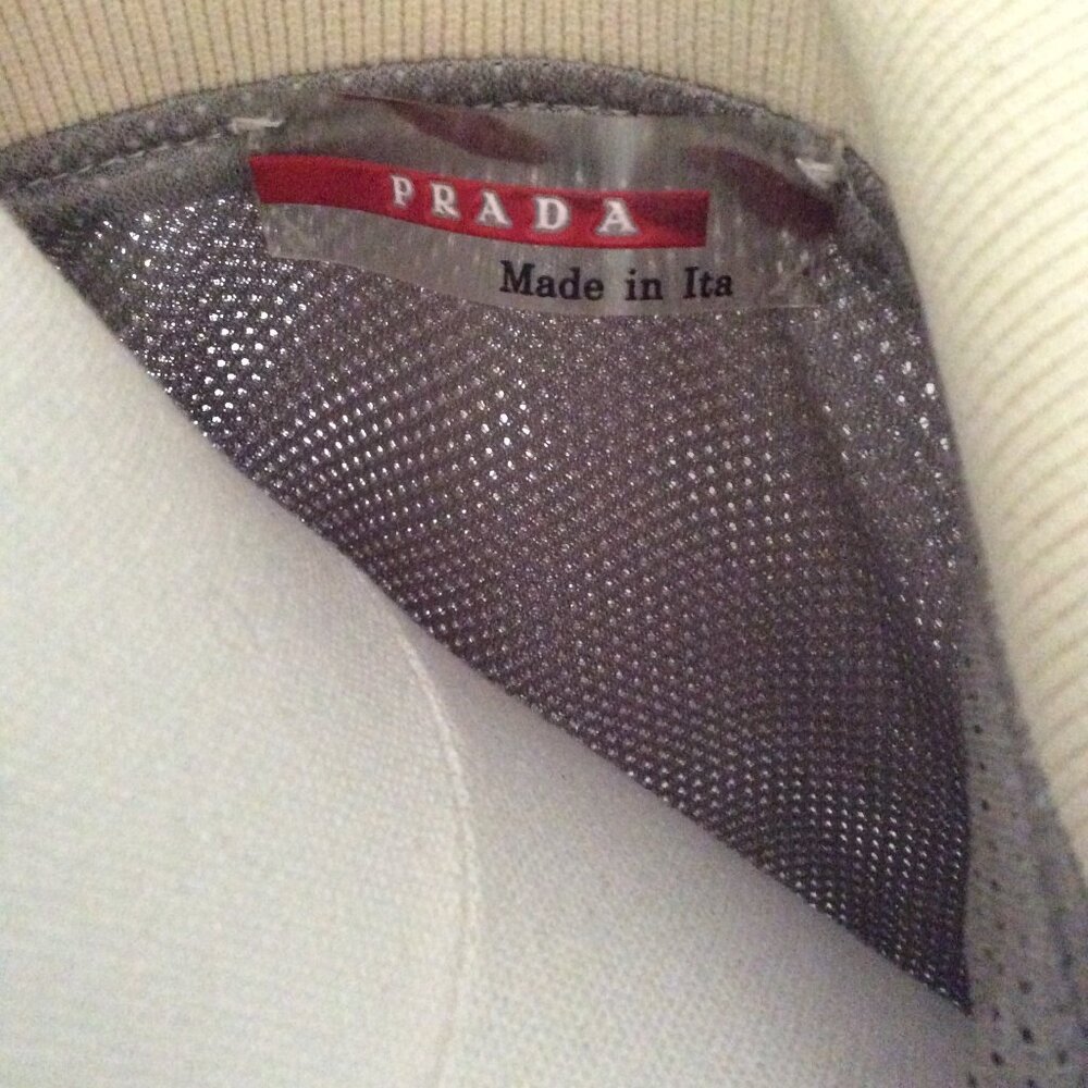 3-in-1 Prada Hooded Jacket | Cropped | Vest | Made in Italy - Picture 6 of 16